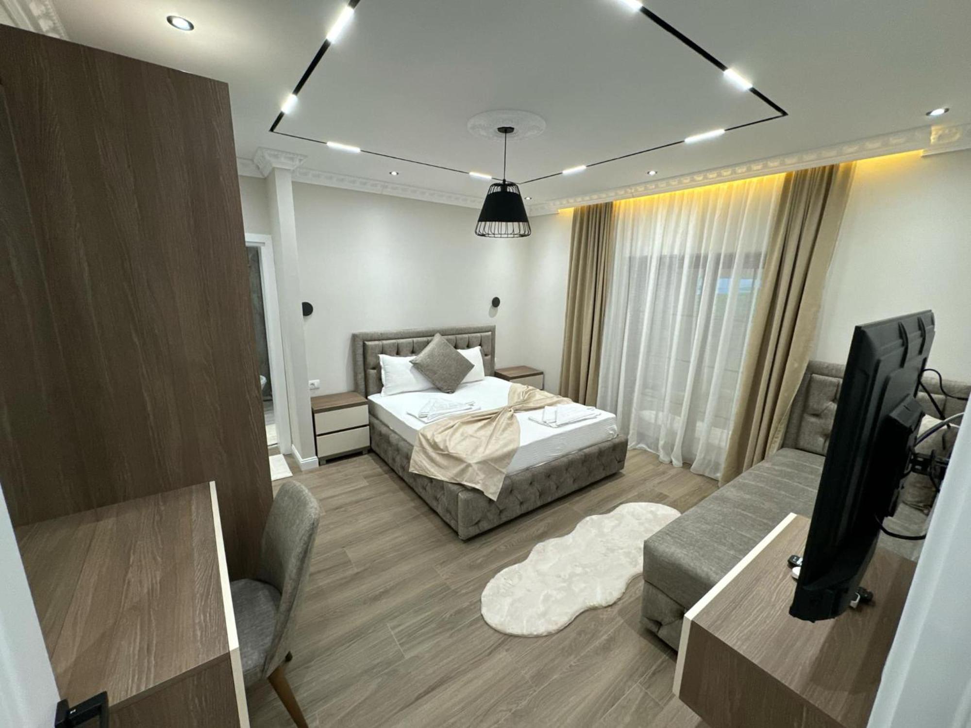 Apart Hotel Llolla Улцин Екстериор снимка