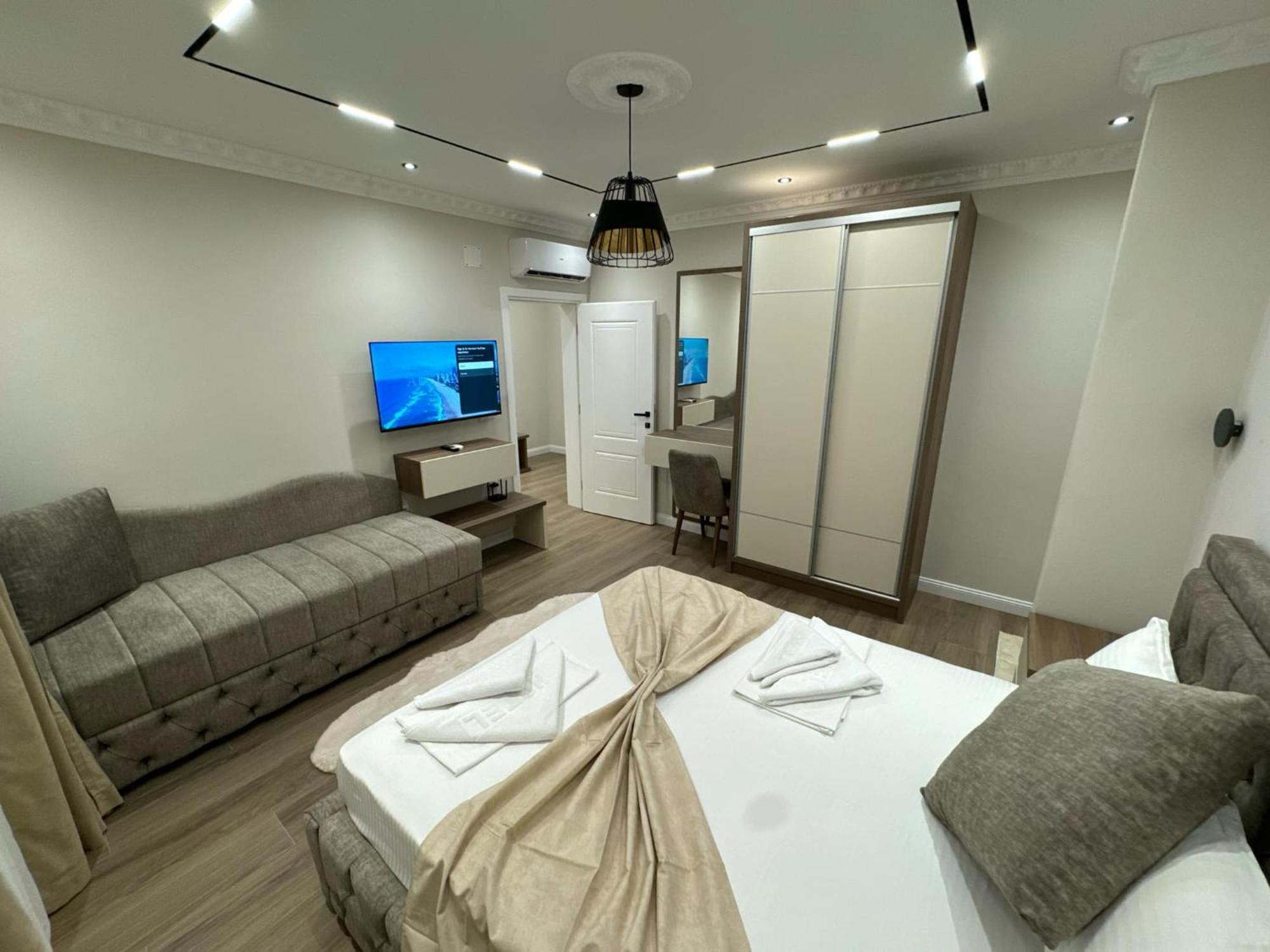Apart Hotel Llolla Улцин Екстериор снимка
